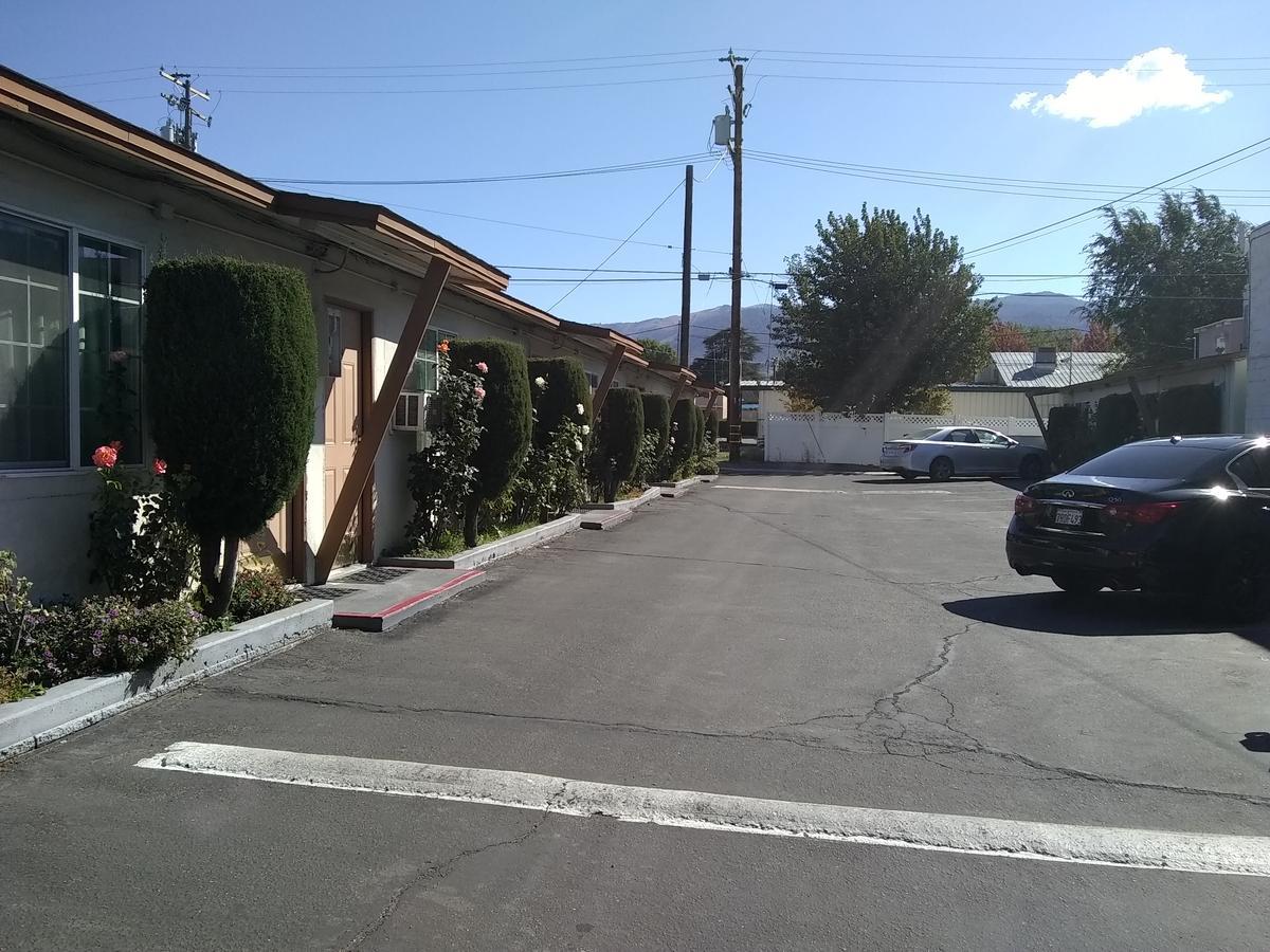 טהאצ'פי Santa Fe Motel מראה חיצוני תמונה